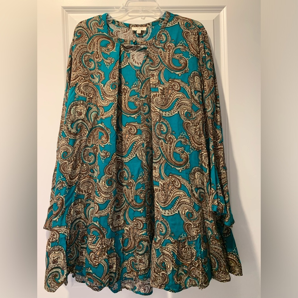 Umgee V-Neck Teal and Brown Paisley Dress with ruffle hem & sleeves